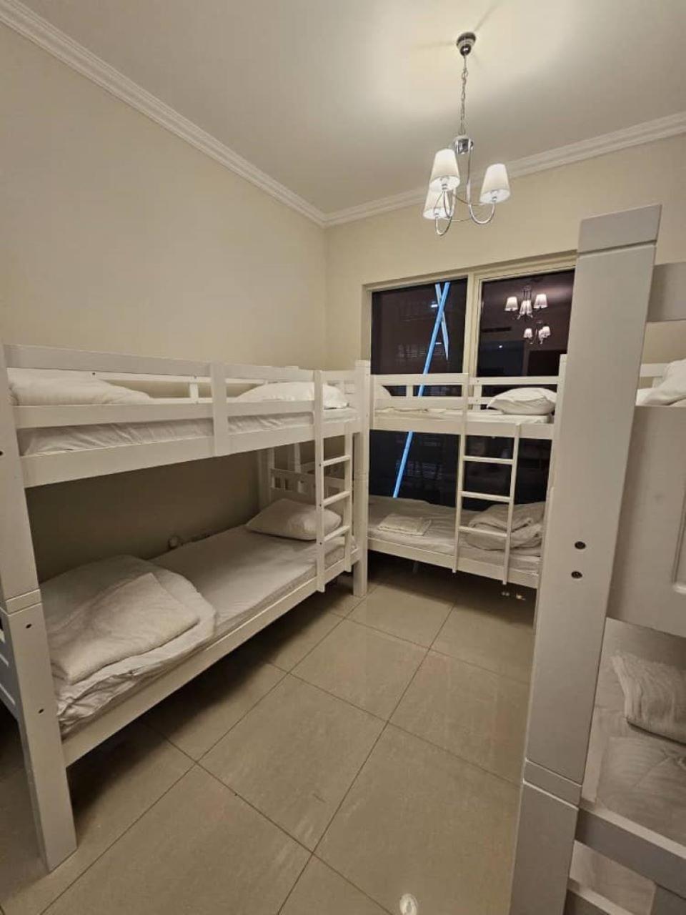 Downtown Holiday's - 1 Min To Mall & Burj Khalifa Asrama *