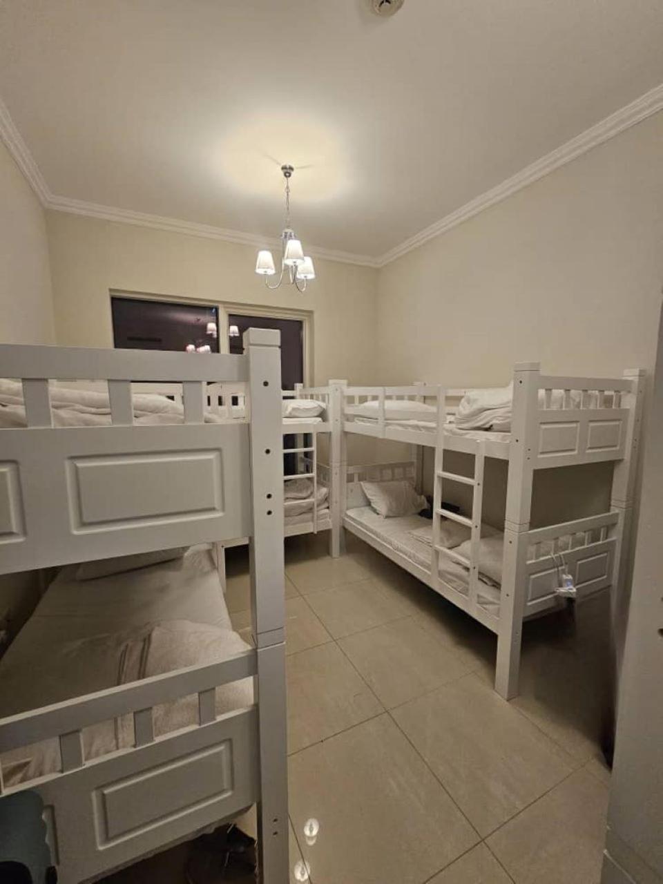 Asrama Downtown Holiday's - 1 Min To Mall & Burj Khalifa