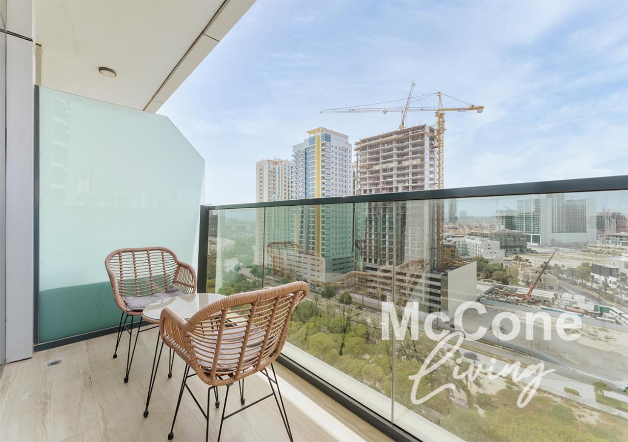 Appartement Stylish 1br In Jvc With Pool & Nearby Parks Dubaï