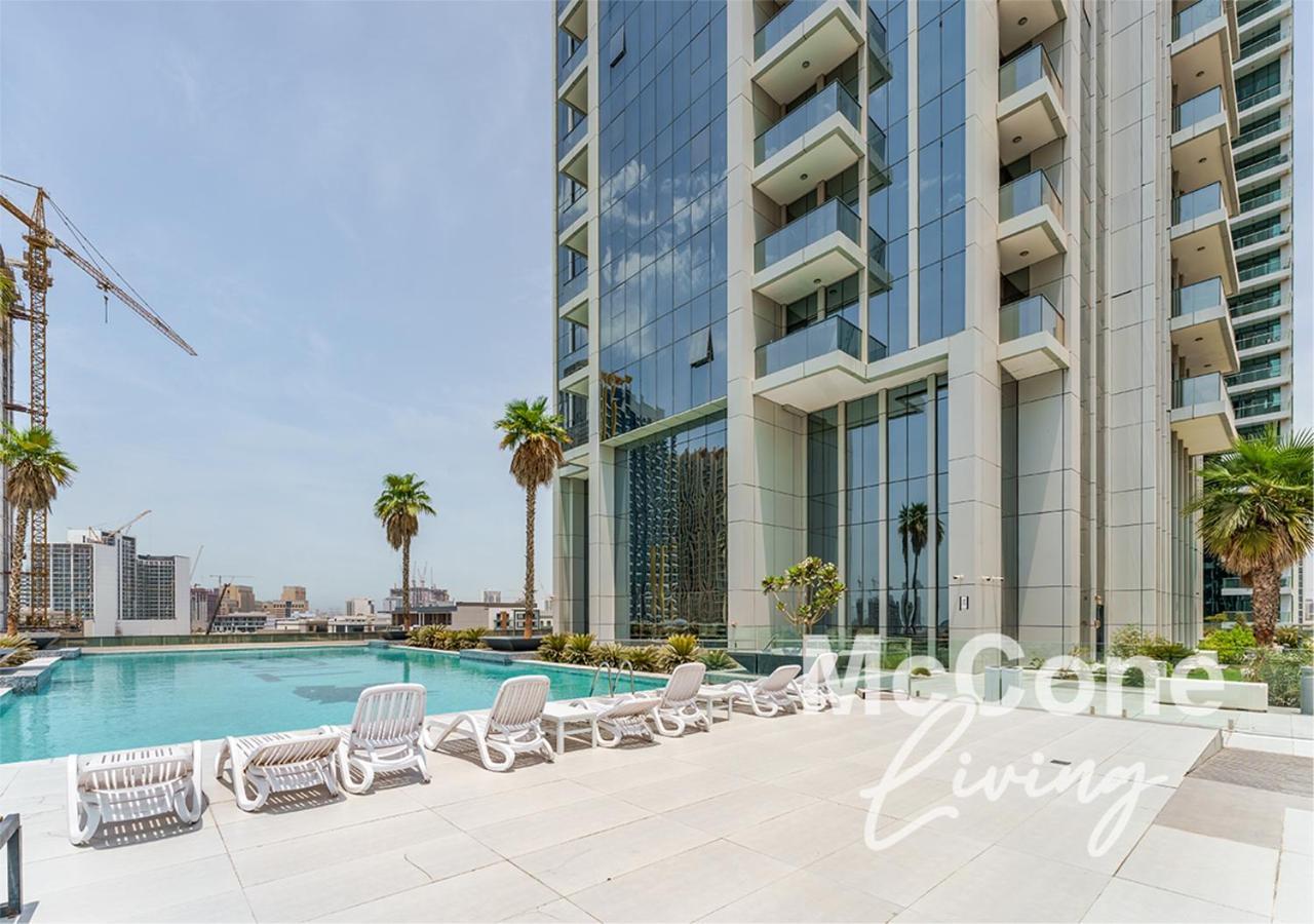 Stylish 1br In Jvc With Pool & Nearby Parks *