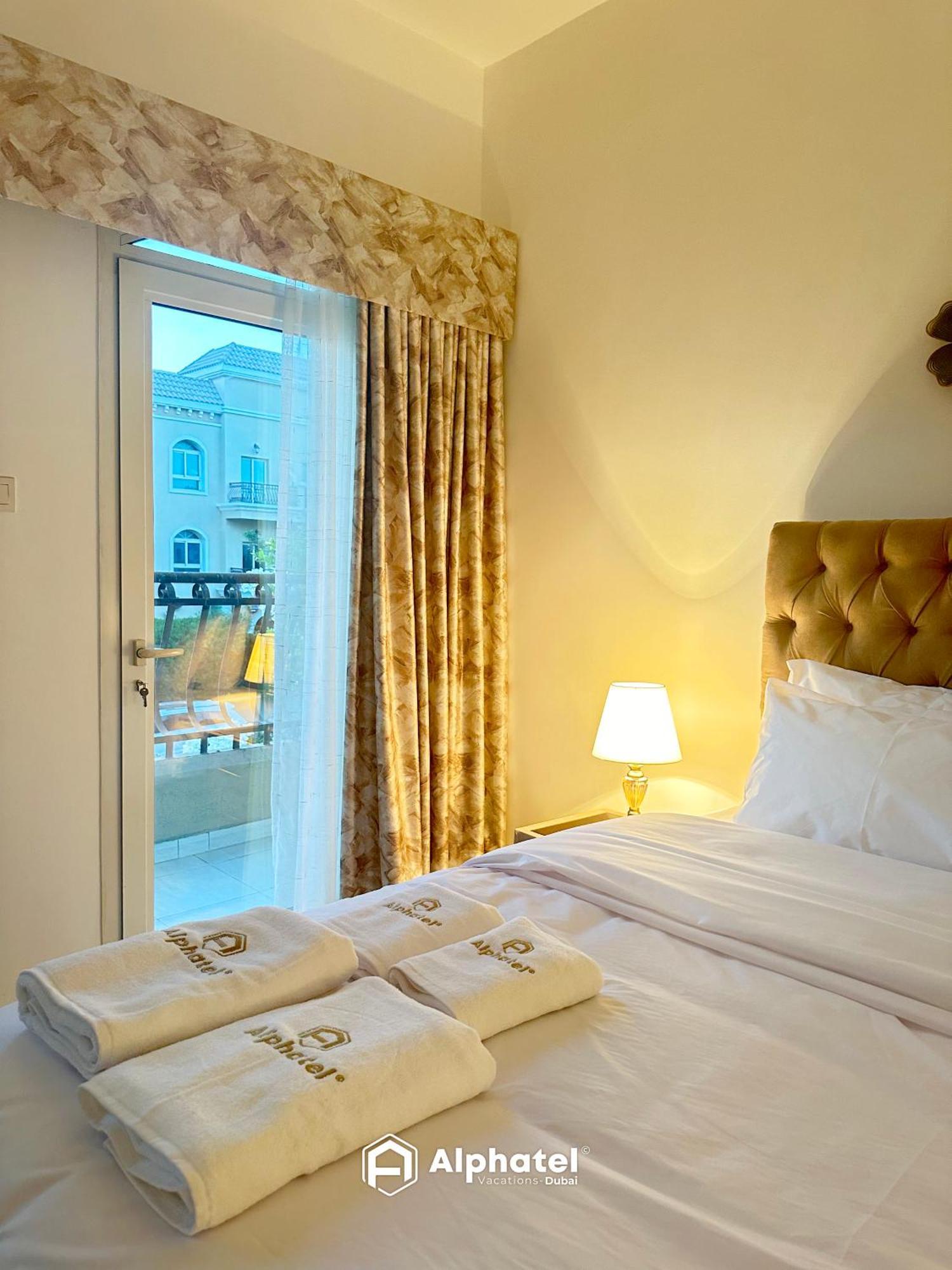 Stylish 3-bedroom Maid - In Jvc - Guest house
