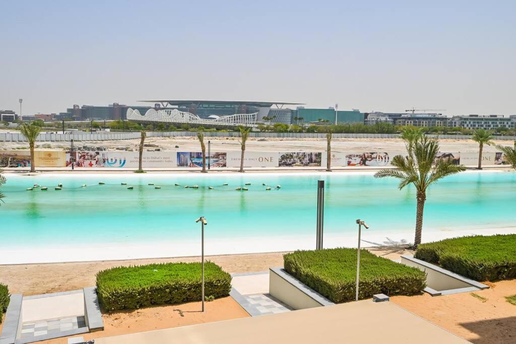 Chic Retreat 1br In District One Meydan Appartement *
