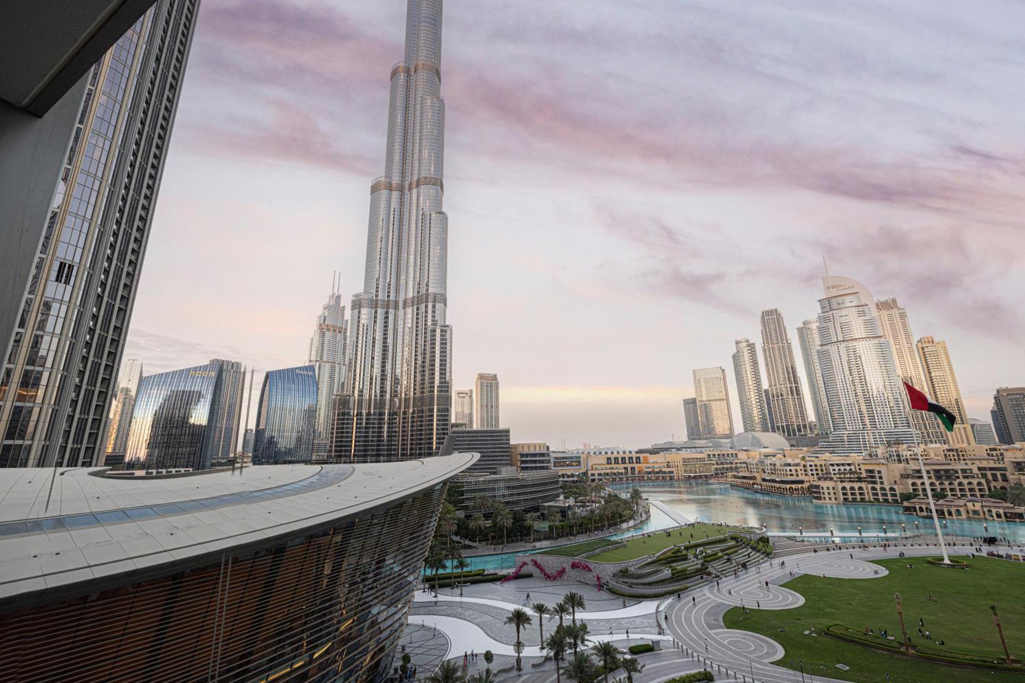 View In With Full Burj Khalifa, Fountains, Park View, Next To Mall And Opera *