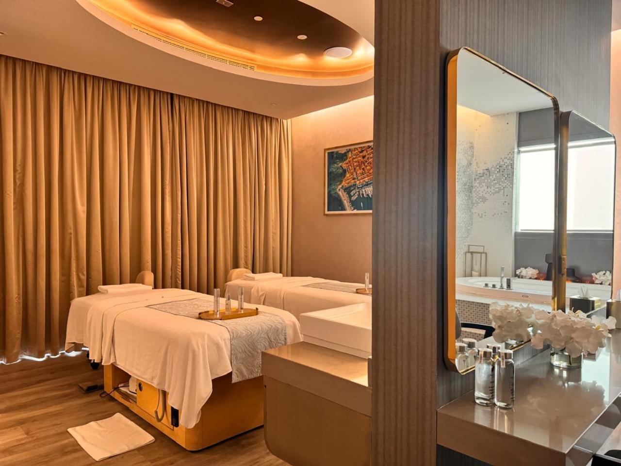Avalonstay - Paramount Midtown High Floor With Burj Khalifa View & Infinity Pool Dubái