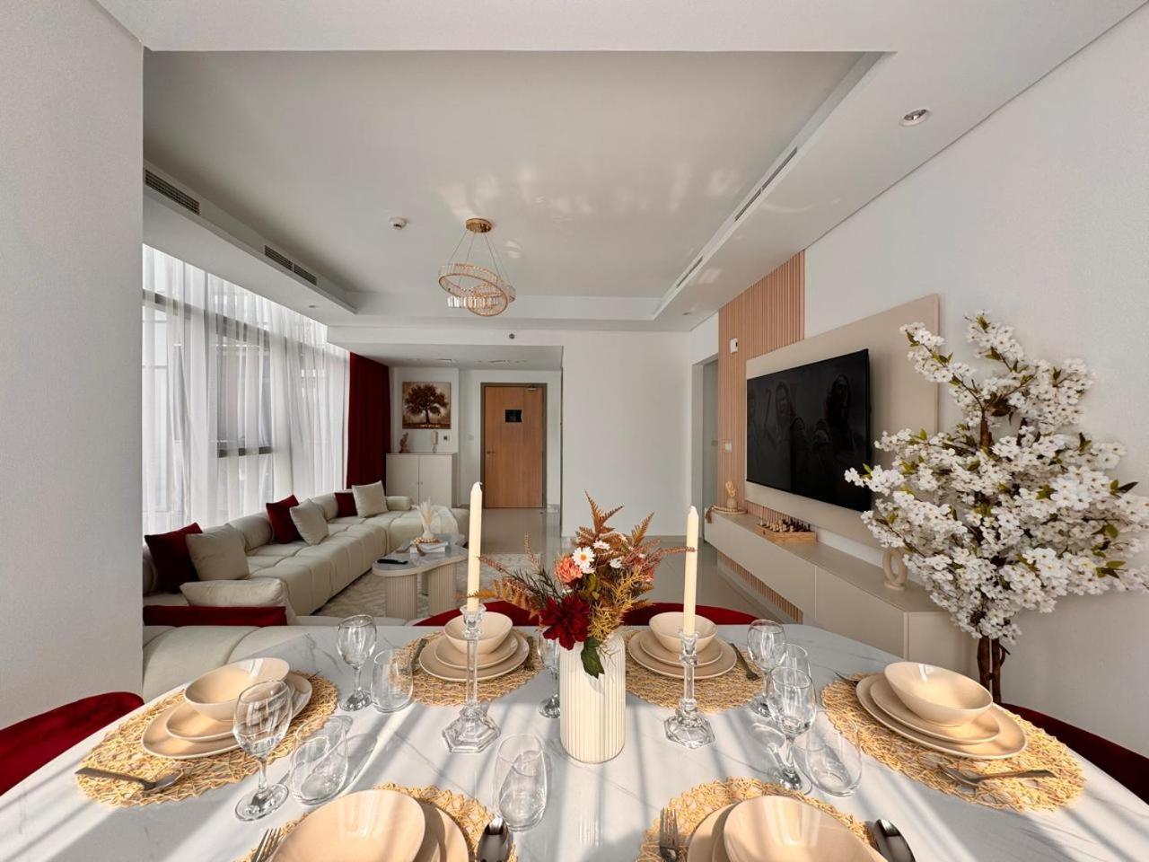 Apartamento Avalonstay - Paramount Midtown High Floor With Burj Khalifa View & Infinity Pool Dubái
