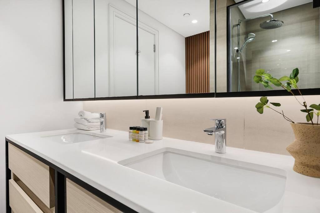 First Class 2br Serene Retreat In Wilton Apartamento Dubái