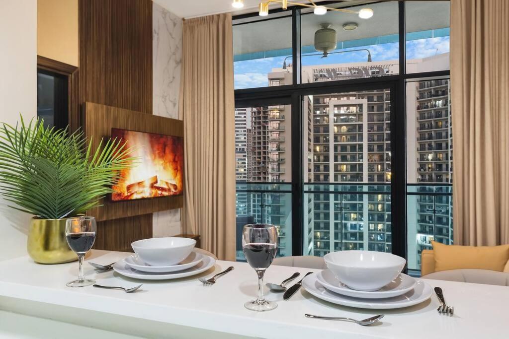 First Class 1br Breathtaking Skyline View *