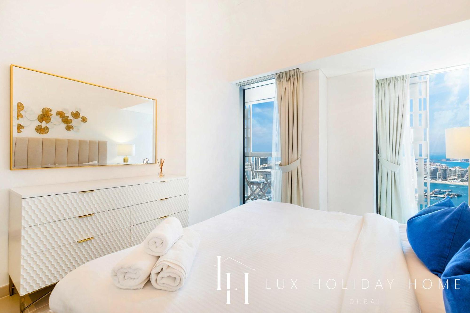 Apartment Lux Cayan Superior 3 In Marina