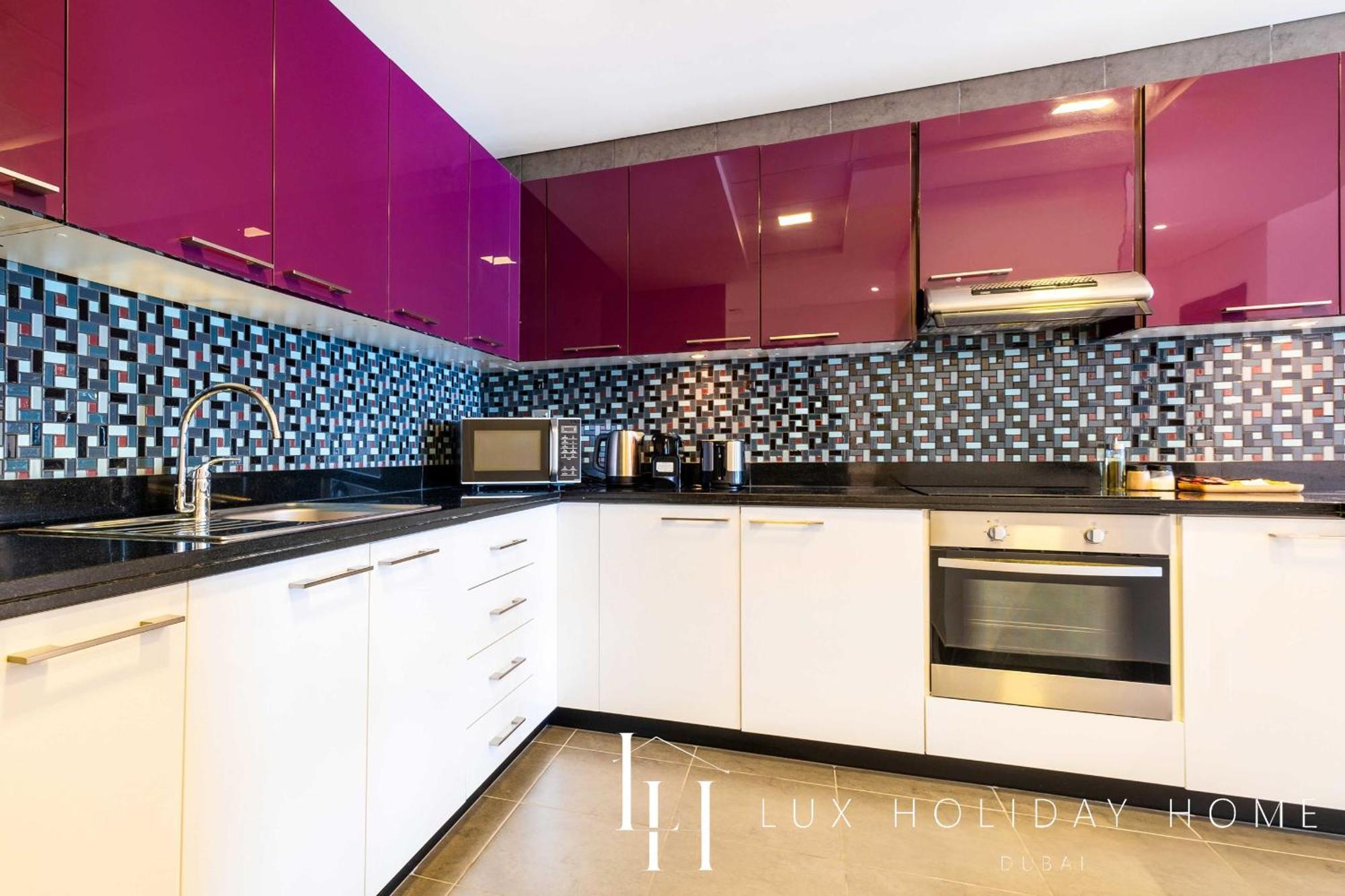 Lux Cayan Superior 3 In Marina * Dubai