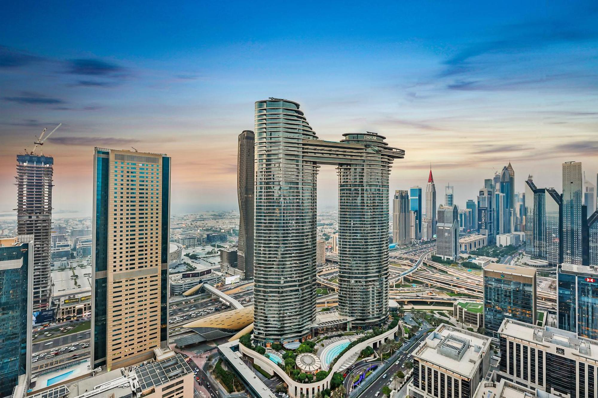 First Class 2br With Full Skyline & Sea View
