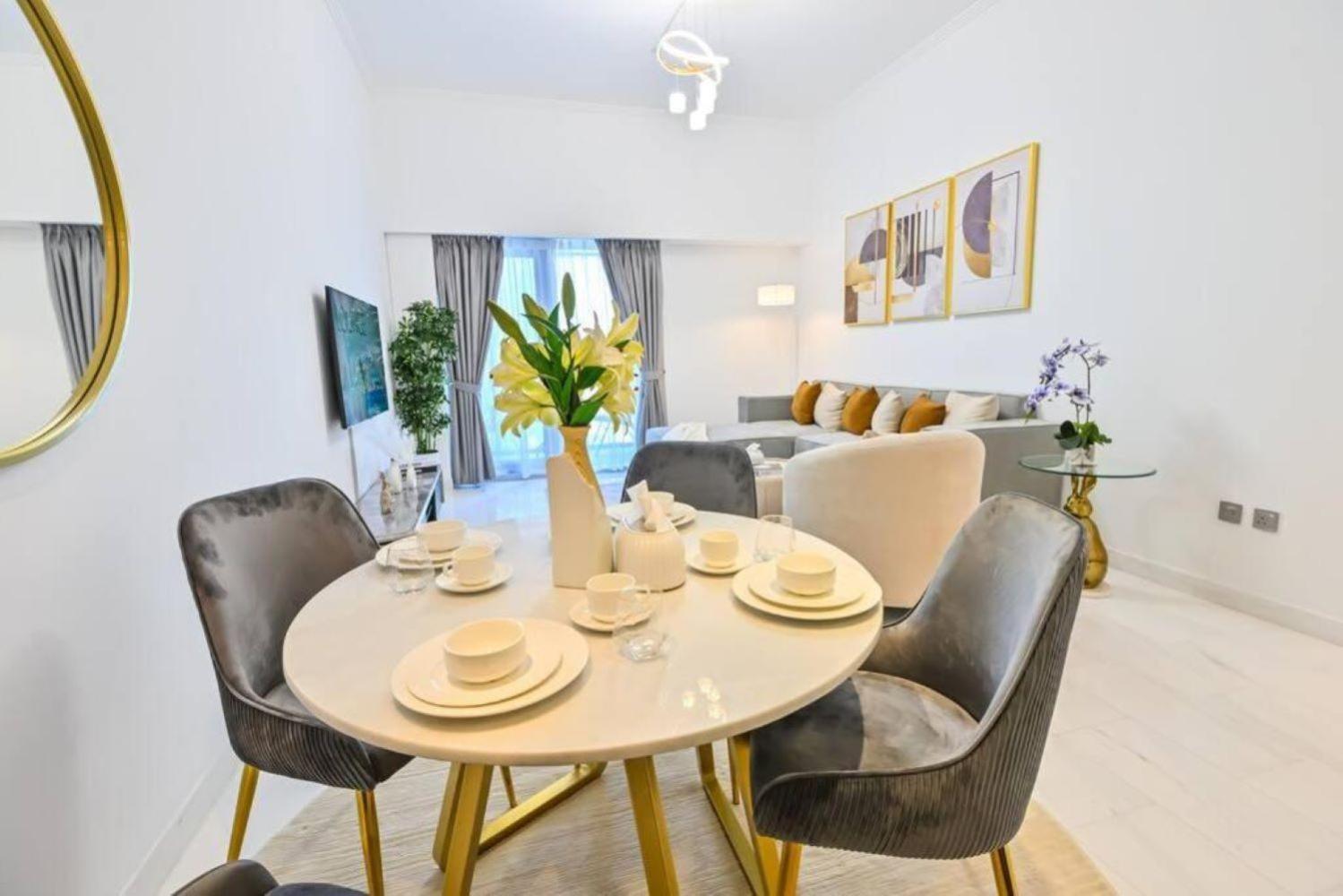 Iconic Sea View Marina - Lux New Appartement