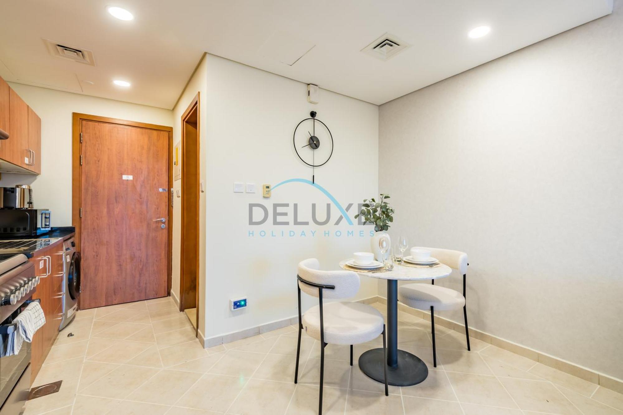 Appartement Chic In The Crescent A, Production By Deluxe Homes Dubaï