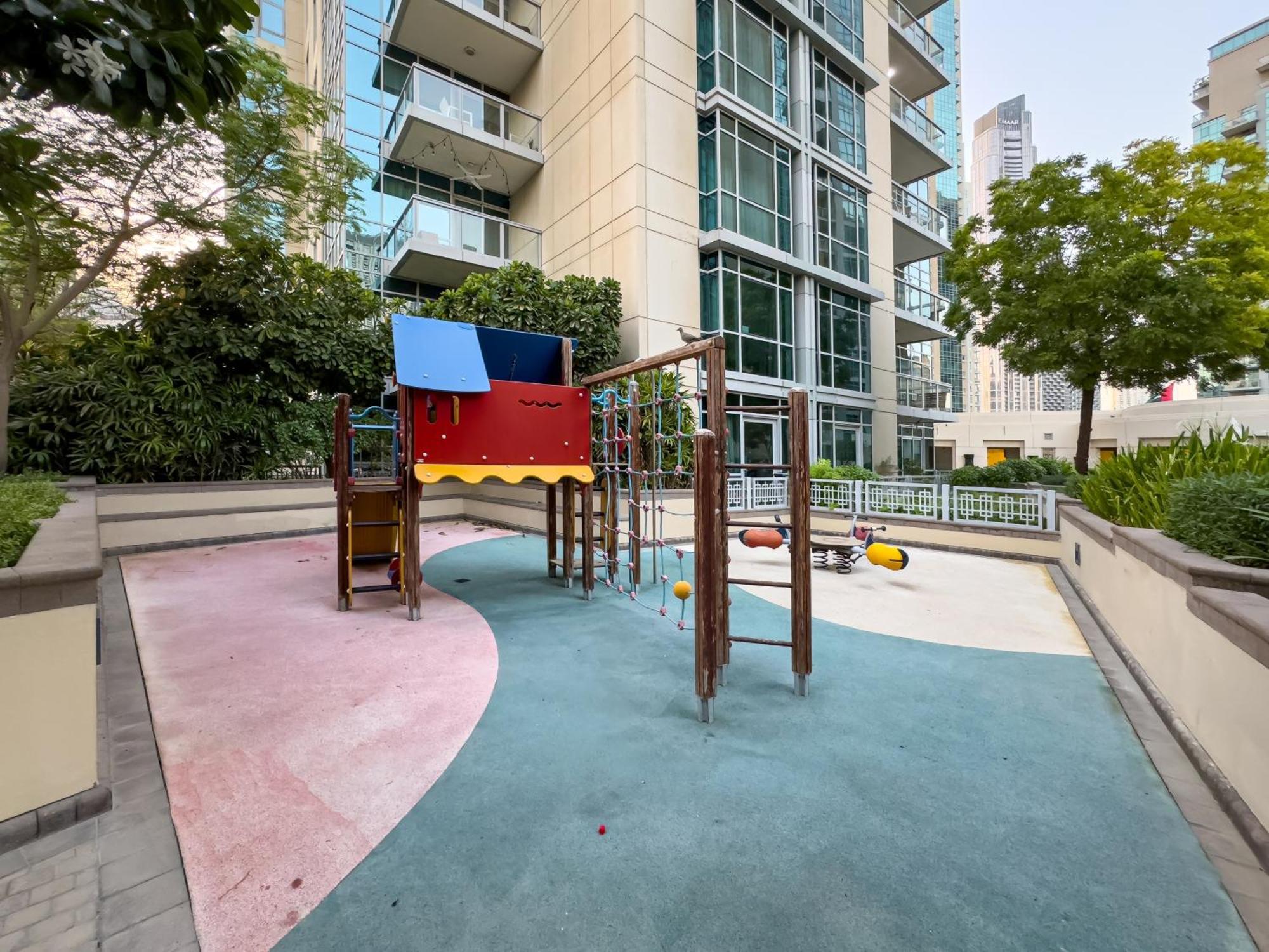4 Bhk In Downtown With Iconic Burj Khalifa Views, 2 Minutes Walk To Mall Apartamento *
