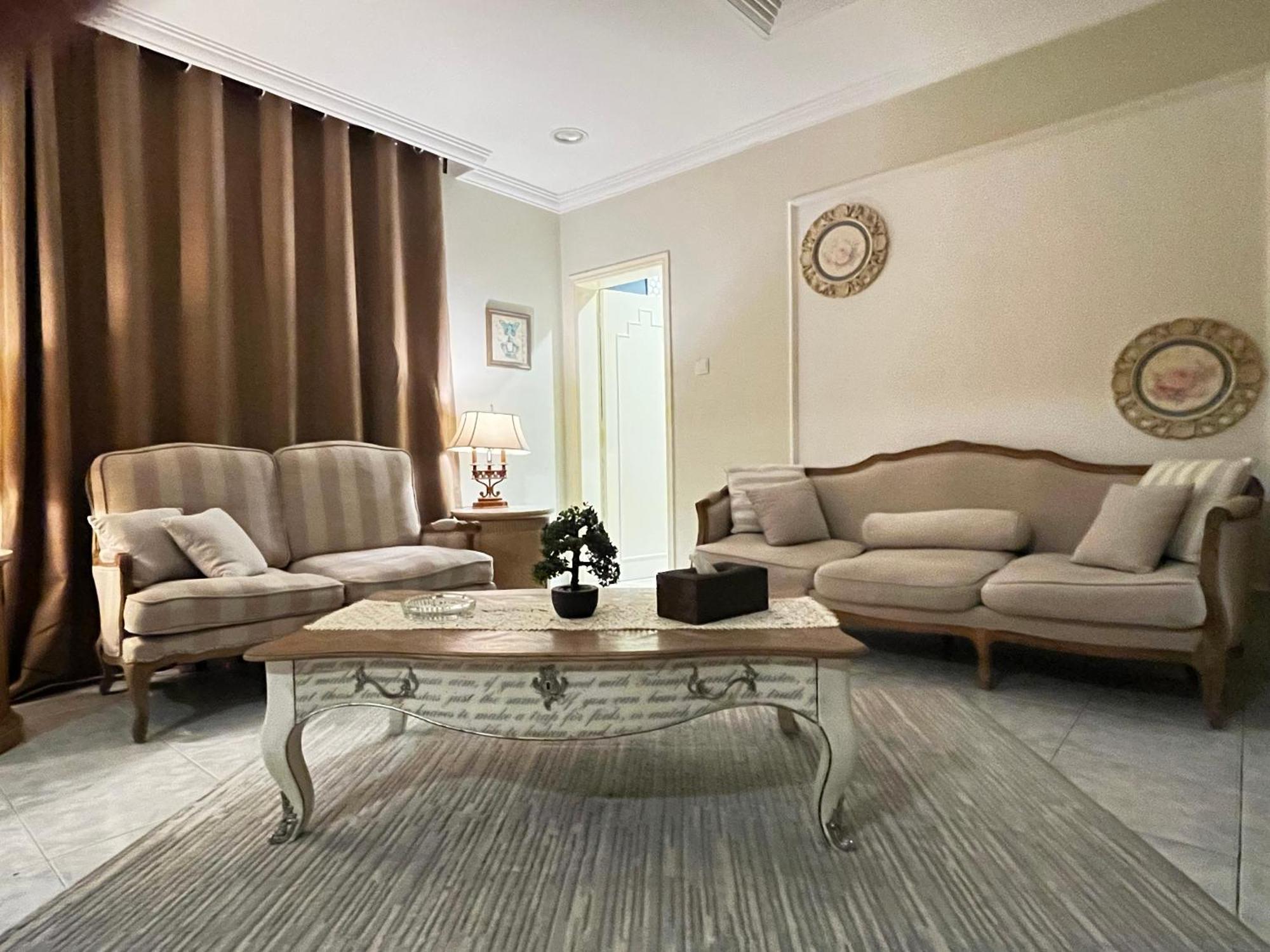 Сasa de vacaciones Brightful And Joyful 4 Bedroom Dubái