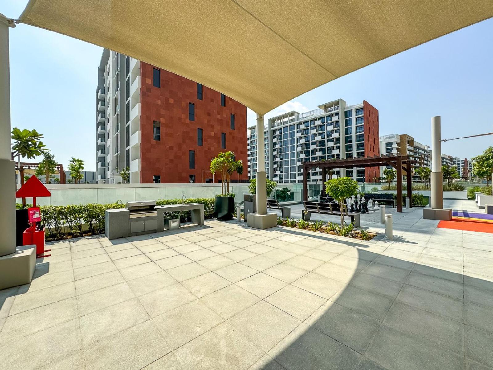 Near Al Quoz Pond Park Apartamento