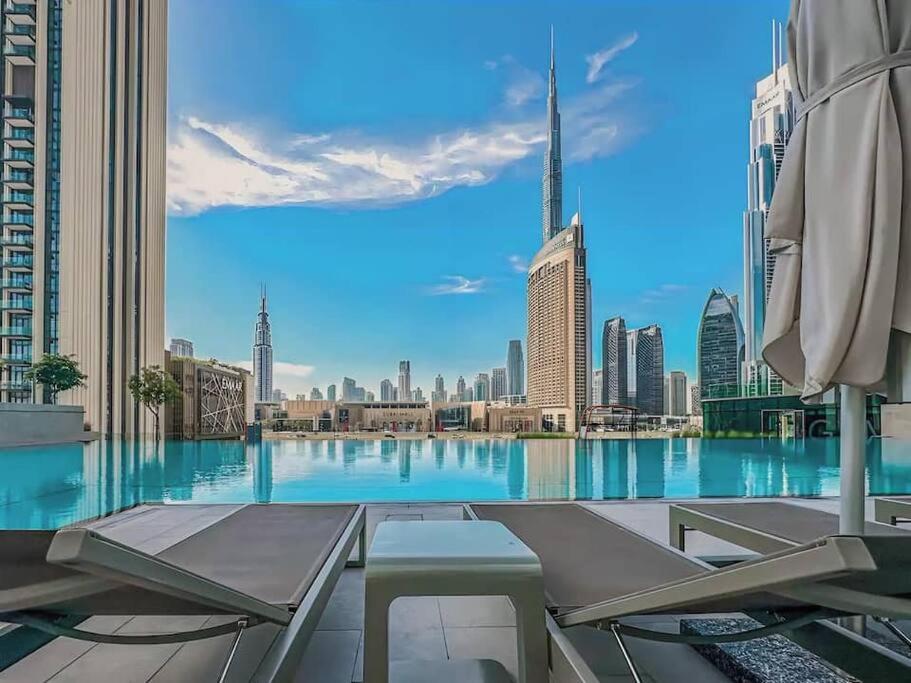 Burj Khalifa & Fountain View In Downtown - Opposite To Mall - Super High Floor - Big Balcony Setup Appartement *
