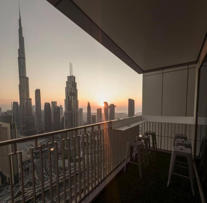 Burj Khalifa & Fountain View In Downtown - Opposite To Mall - Super High Floor - Big Balcony Setup Dubaï