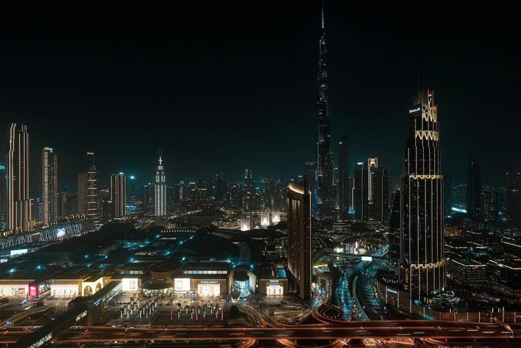 Burj Khalifa & Fountain View In Downtown - Opposite To Mall - Super High Floor - Big Balcony Setup Appartement Dubaï