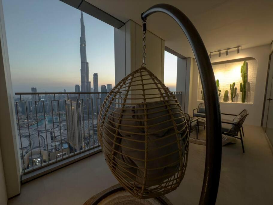 Burj Khalifa & Fountain View In Downtown - Opposite To Mall - Super High Floor - Big Balcony Setup Appartement Dubaï