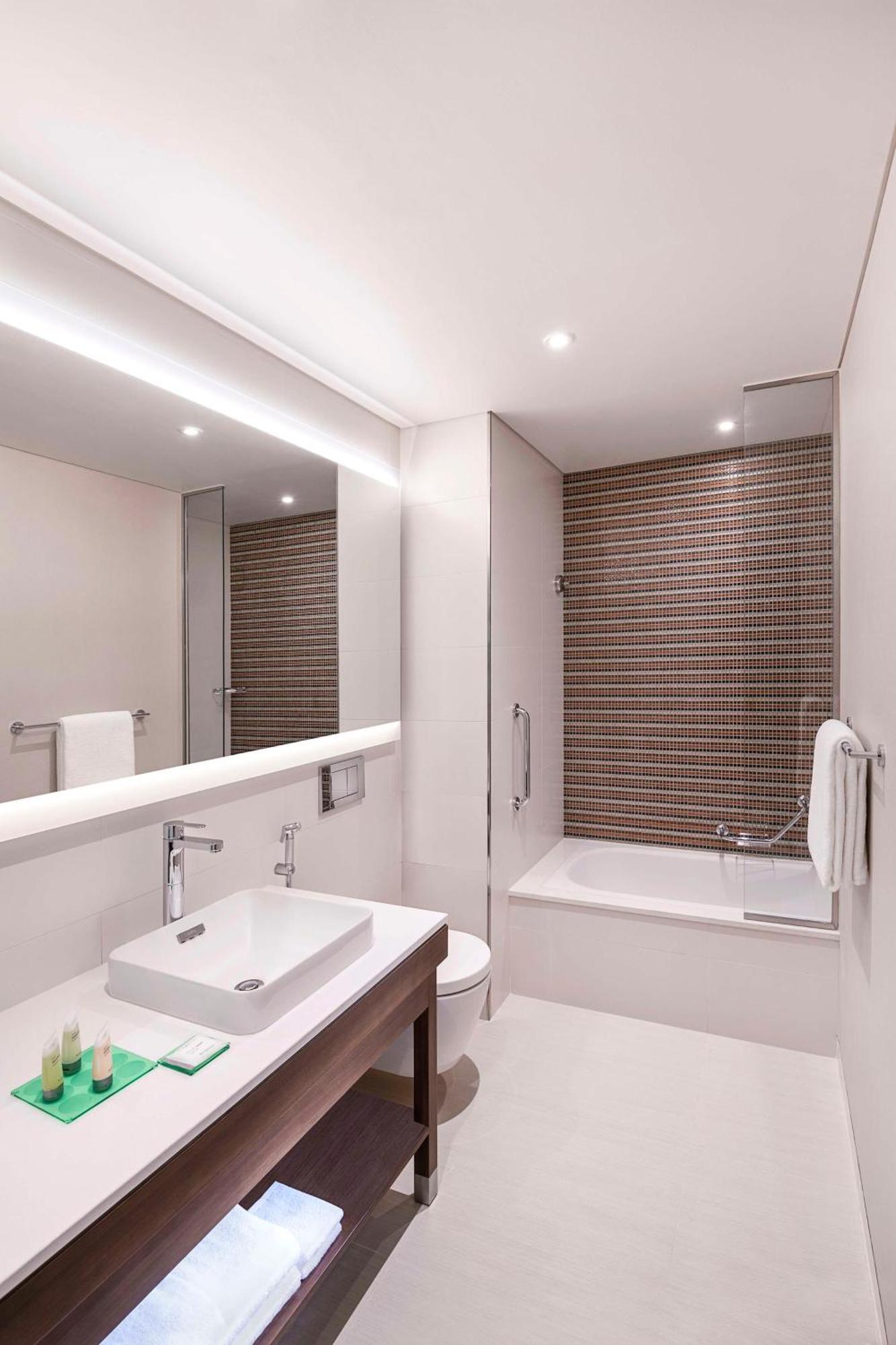 Hotel Hyatt Place Wasl District 4*