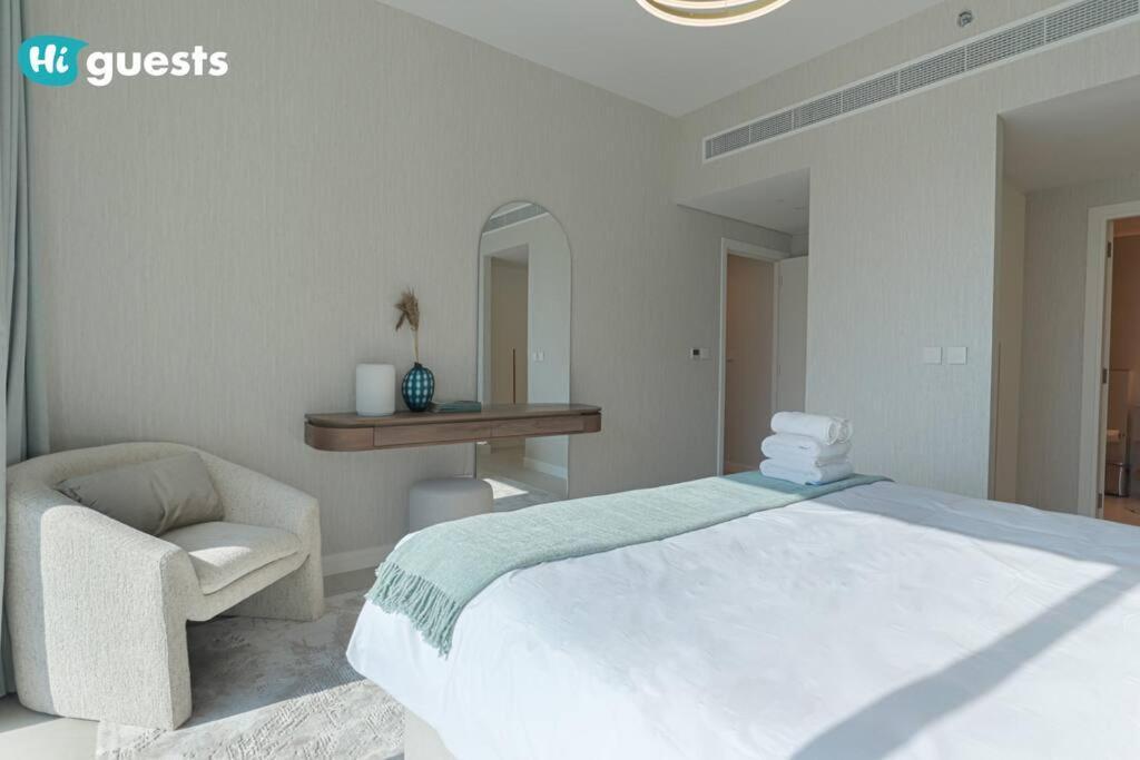 Higuests - Beachside Oasis Stylish 2br In La Vie Apartment Dubai