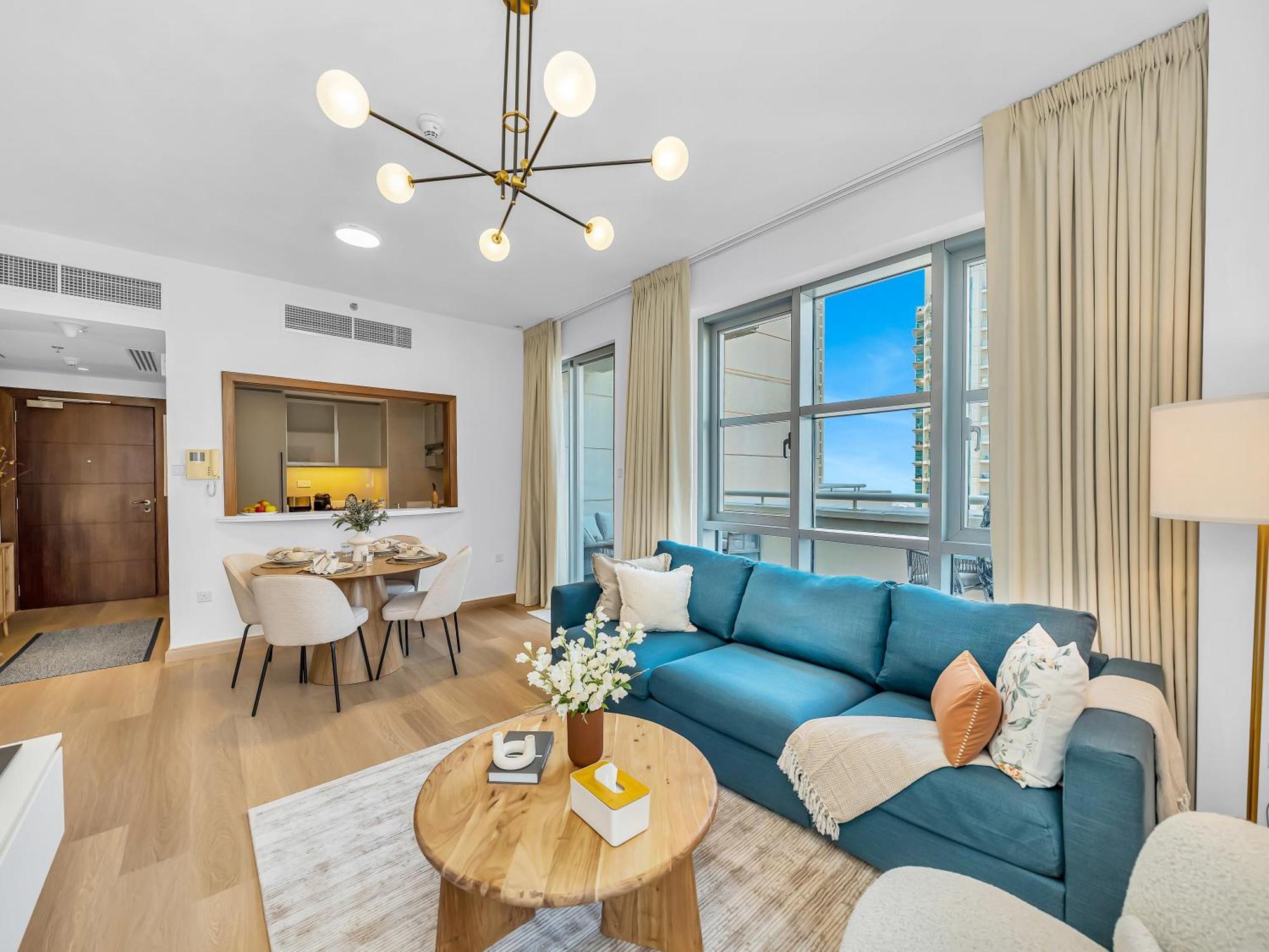 Apartament The Skyline Luxury Downtown Retreat *