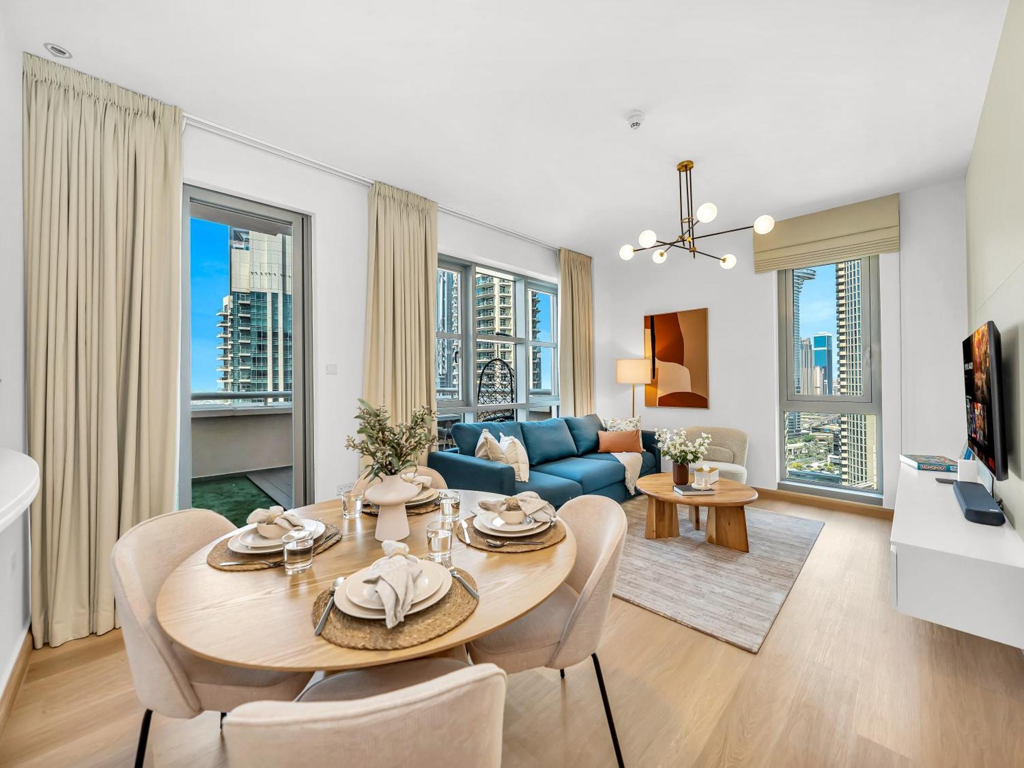 Apartament The Skyline Luxury Downtown Retreat *
