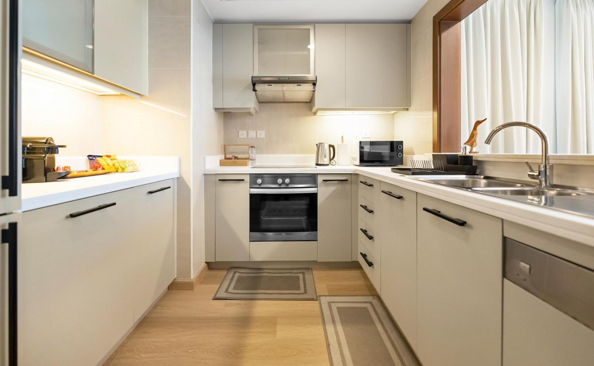Apartament The Skyline Luxury Downtown Retreat *