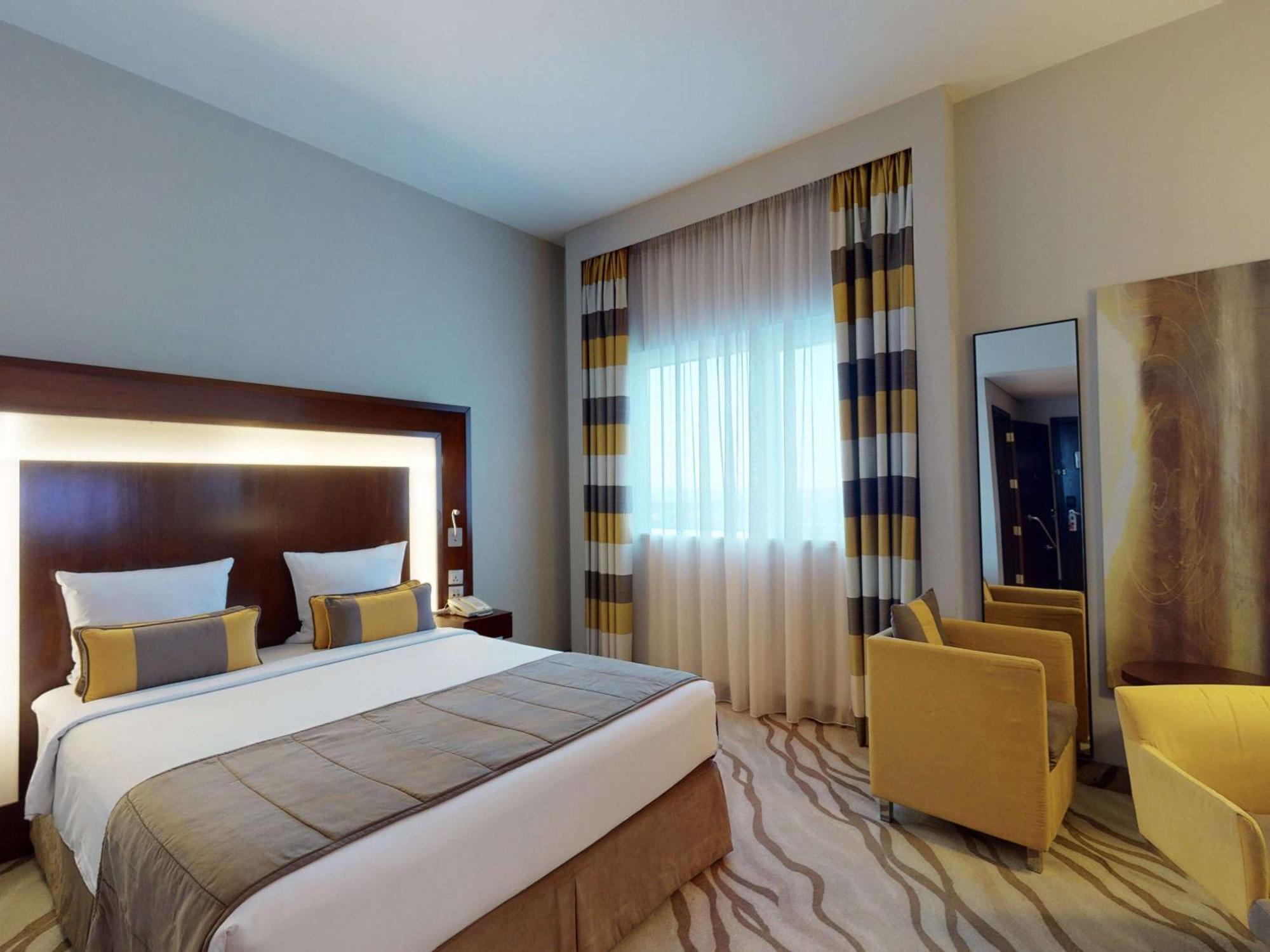 Novotel Al Barsha 4* Dubái