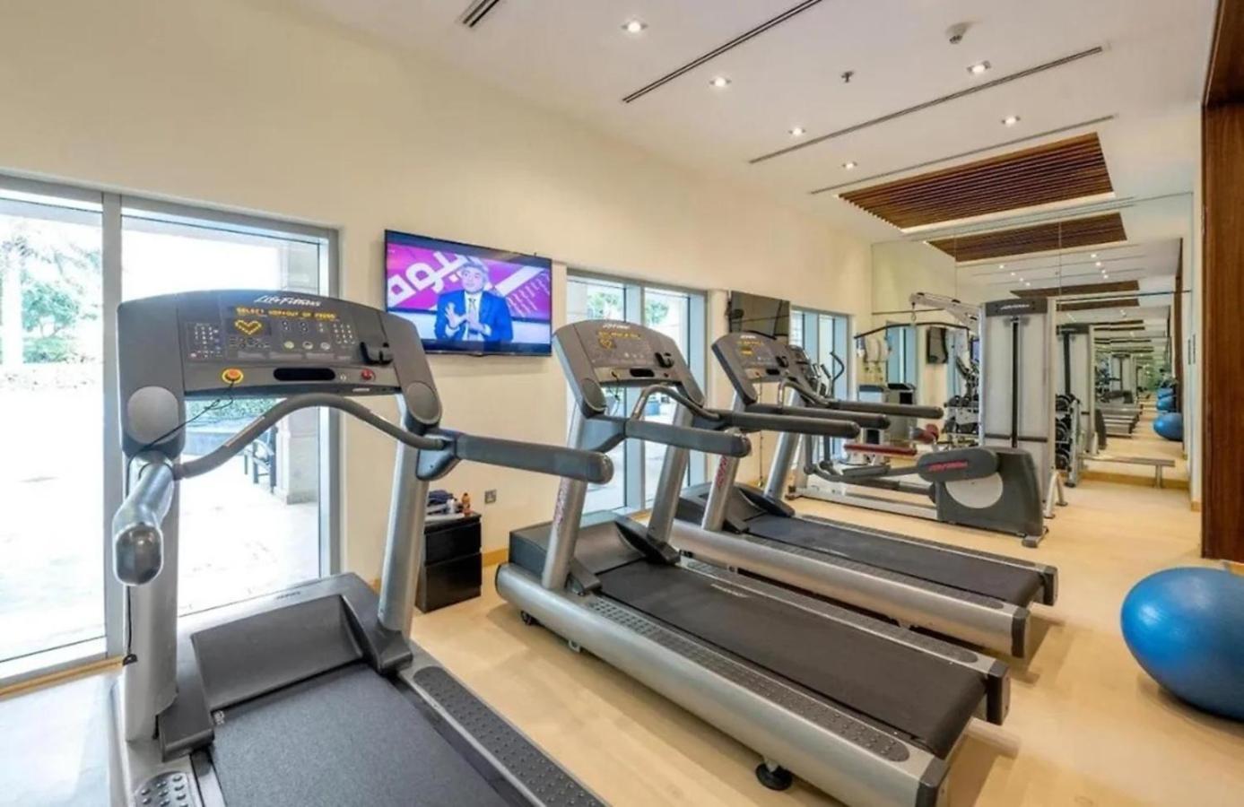 Apartament The Skyline Luxury Downtown Retreat *