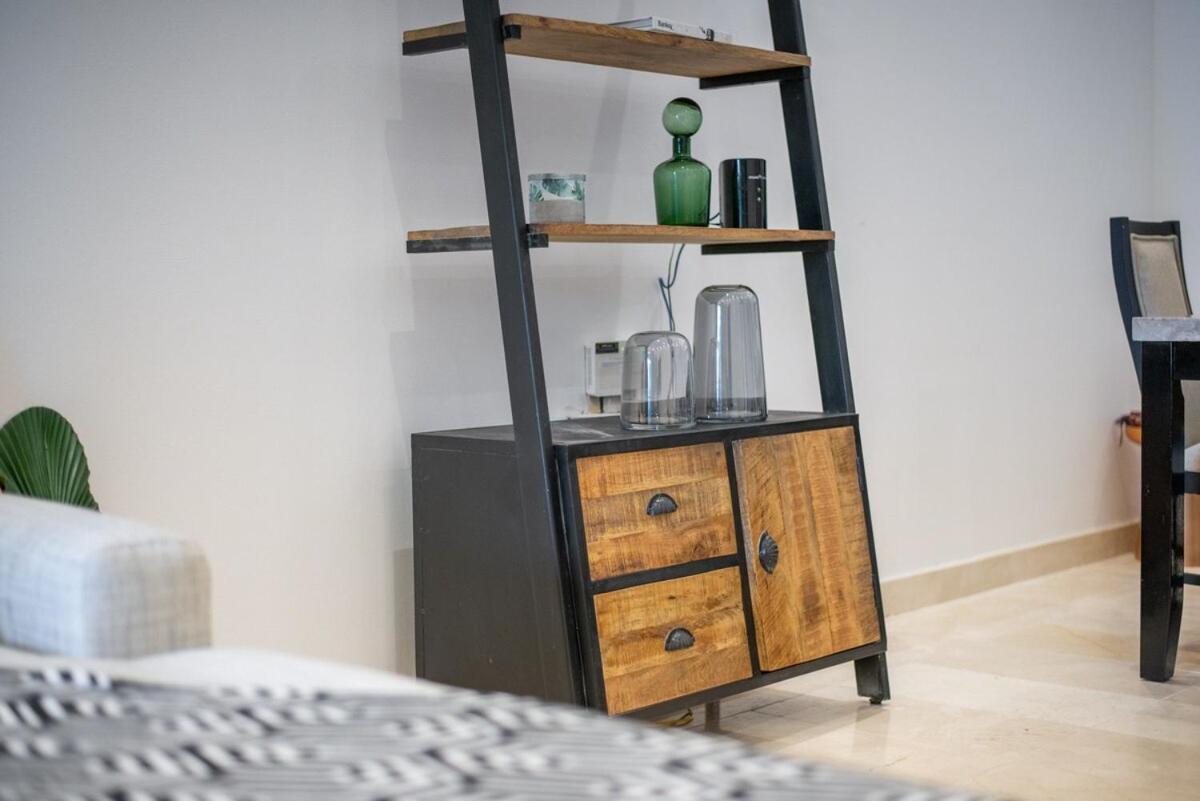 Delightful 2-bedroom At Belvedere Marina With Balcony Views * Dubái