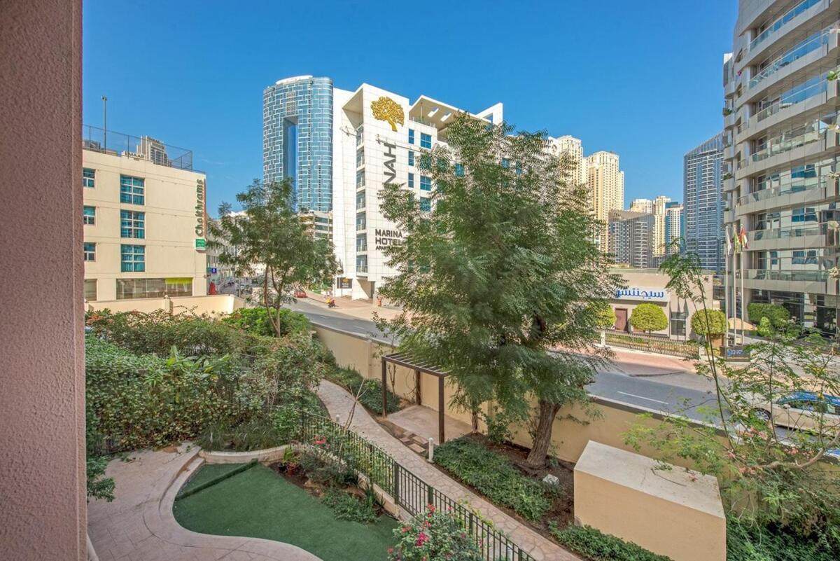 Сasa de vacaciones Delightful 2-bedroom At Belvedere Marina With Balcony Views