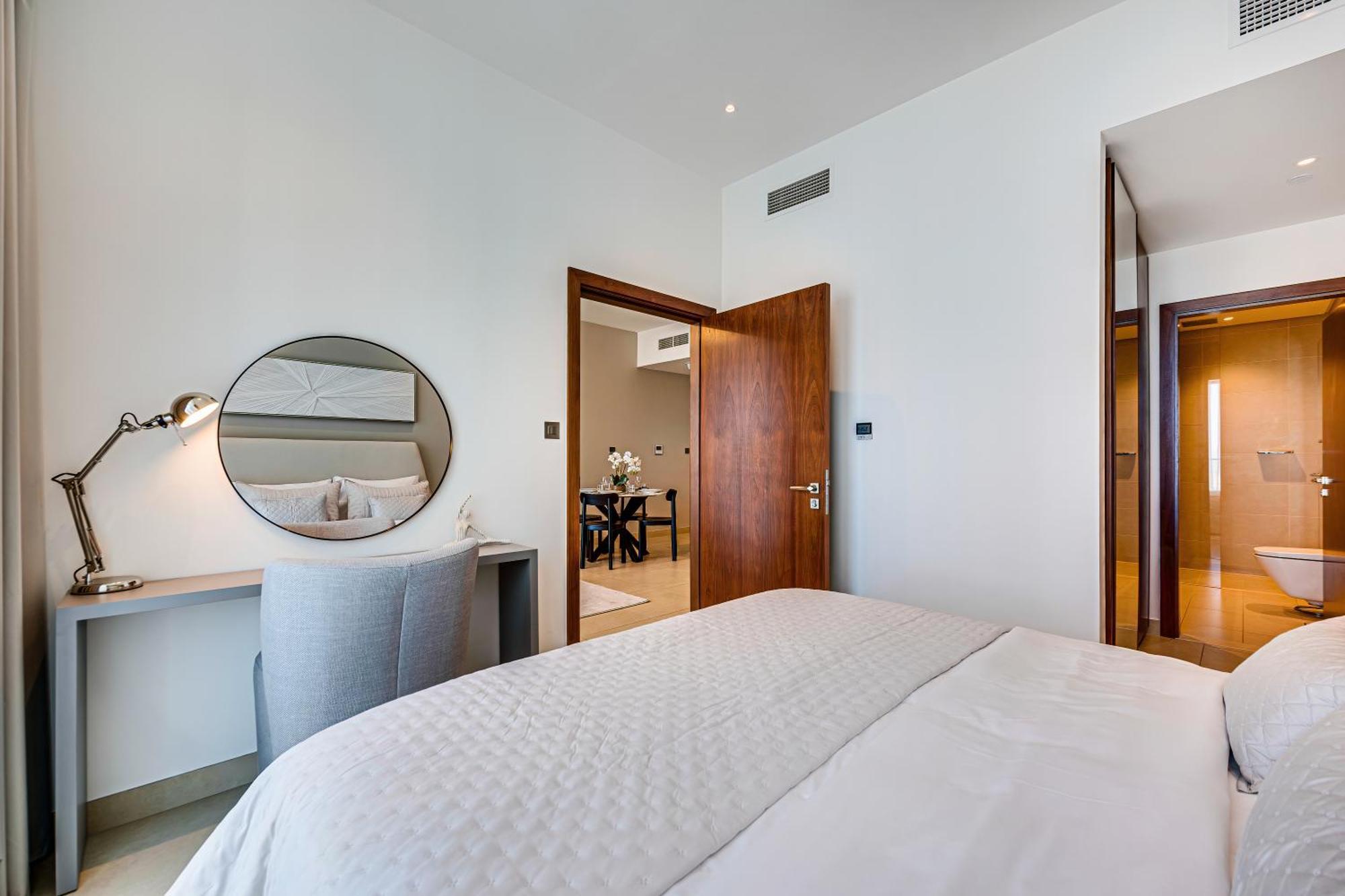 Brand New 1 Bedroom In Marina Gate 2, Marina * Dubaï