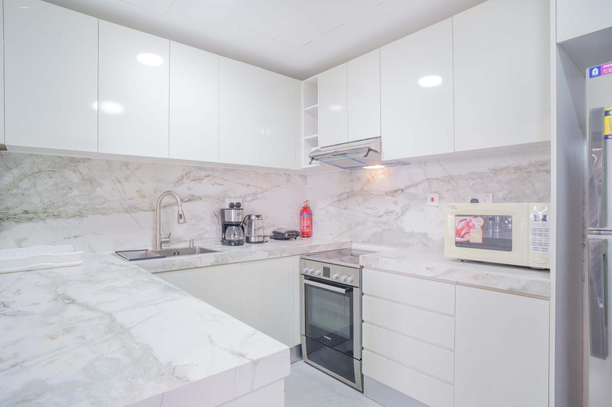 Jbr Amwaj 4 , Upgraded Sea And Ain Views, 2m Walk To By Gardenia Suitse Dubái