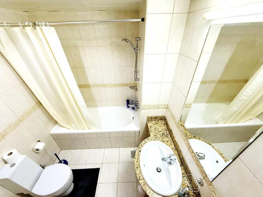 Appartement Opp And Club, Next To Marina Walk, Luxury Dubaï