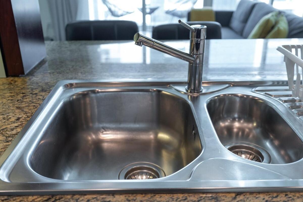 Delightful 1-bedroom Retreat At Burj Views In Downtown Apartamento