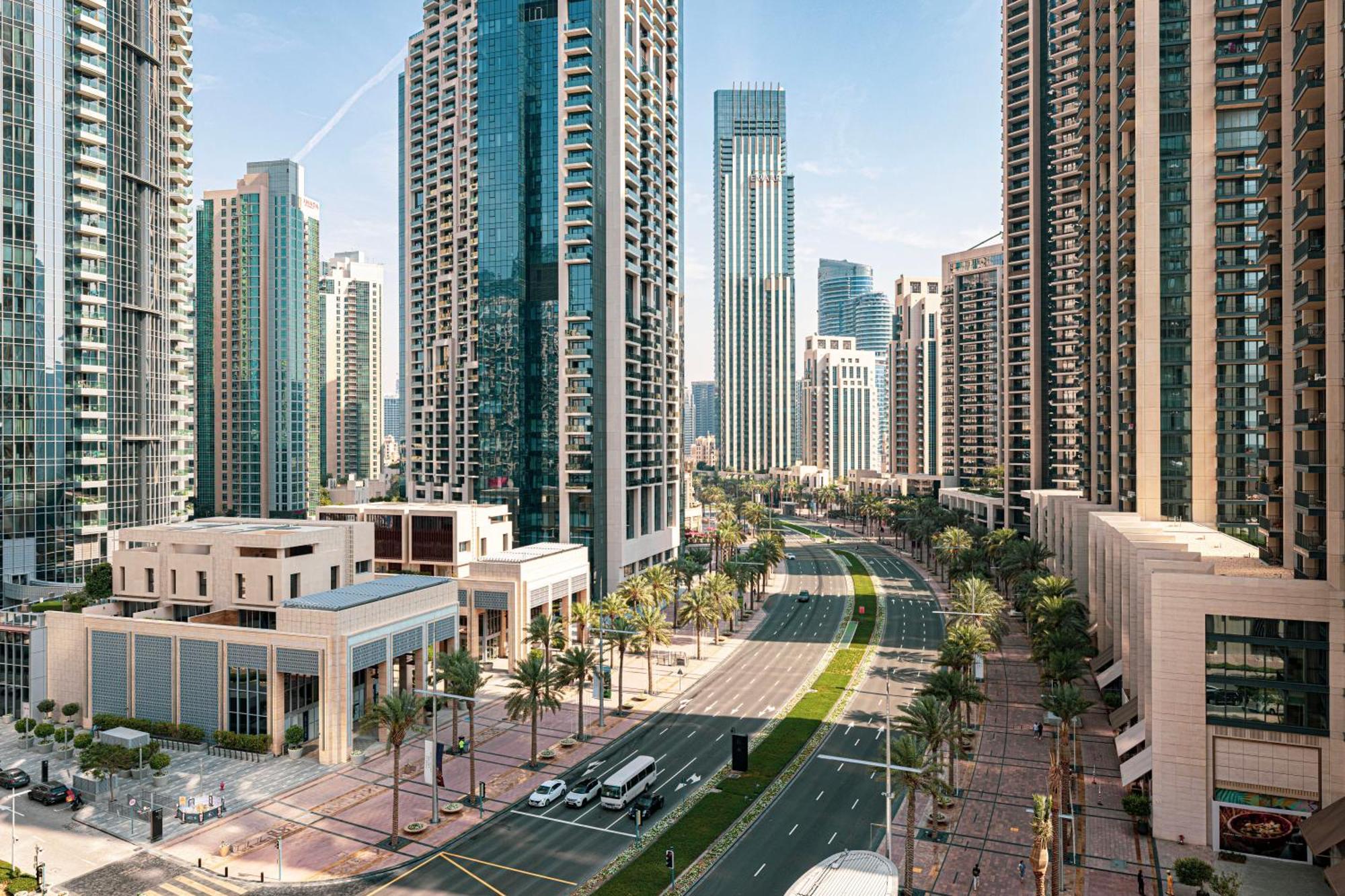 Lux Escape, Burj Crown Opera View, Near Mall * Dubai