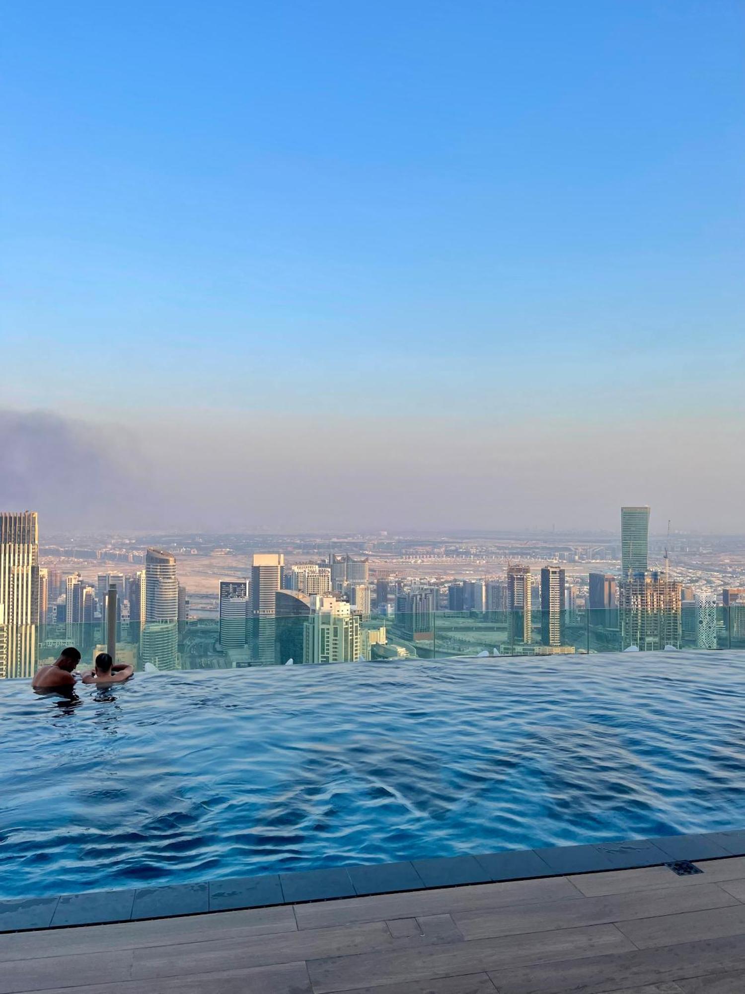 Panoramic Burj Khalifa And Sea View, Infinity Pool, Luxury 2br Apartment Dubai