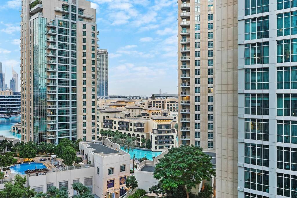 First Class 1br Breathtaking Downtown View Apartamento Dubái