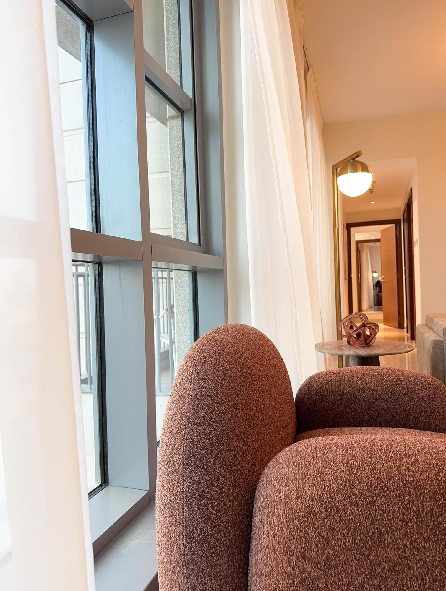 Downtown 2 Bedroom Burj Khalifa & Fountains Views 8 Min From Mall Appartement Dubaï