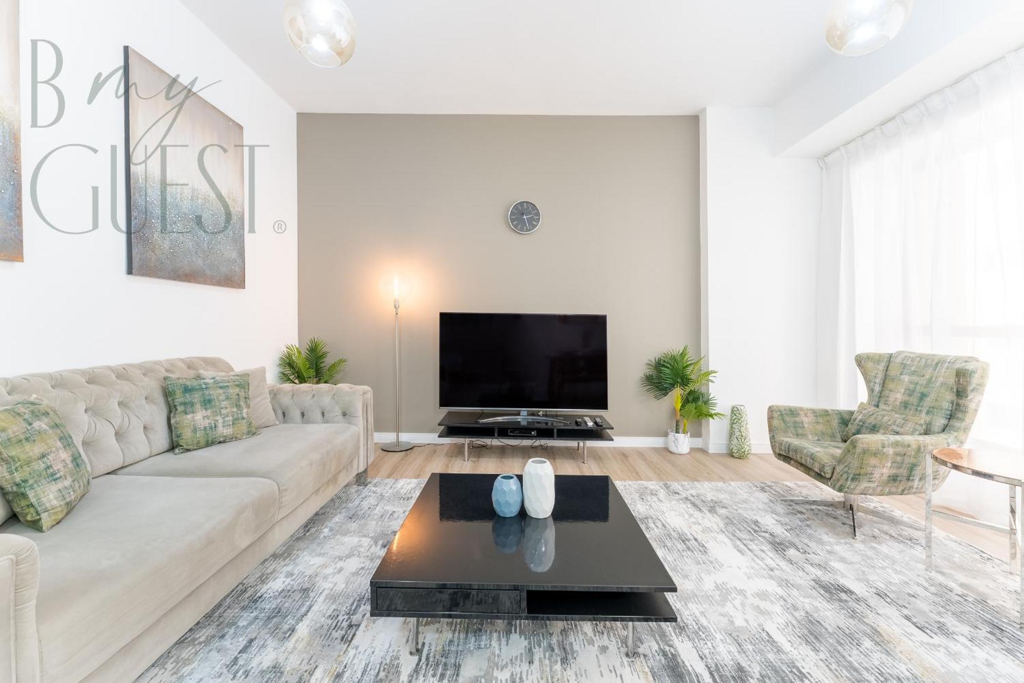 And Lifestyle In 2 Bed Jbr Apartment *
