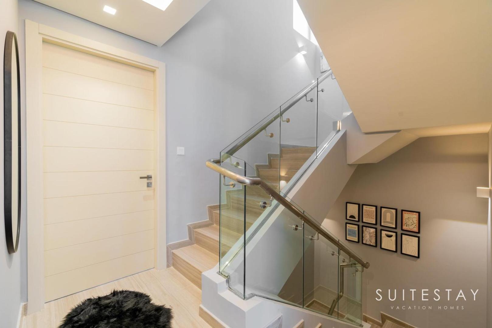 Luxurious In Residential Community