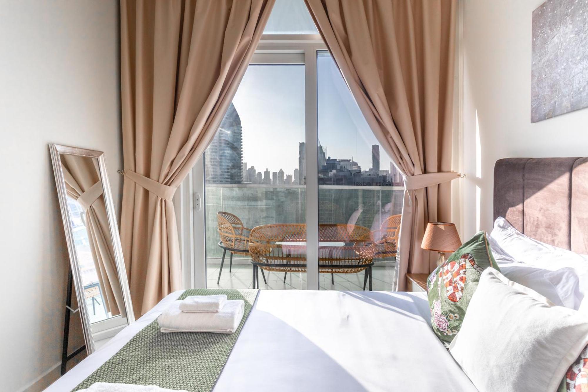 Homesvip - Burj Khalifa View - Prime Location * Dubái
