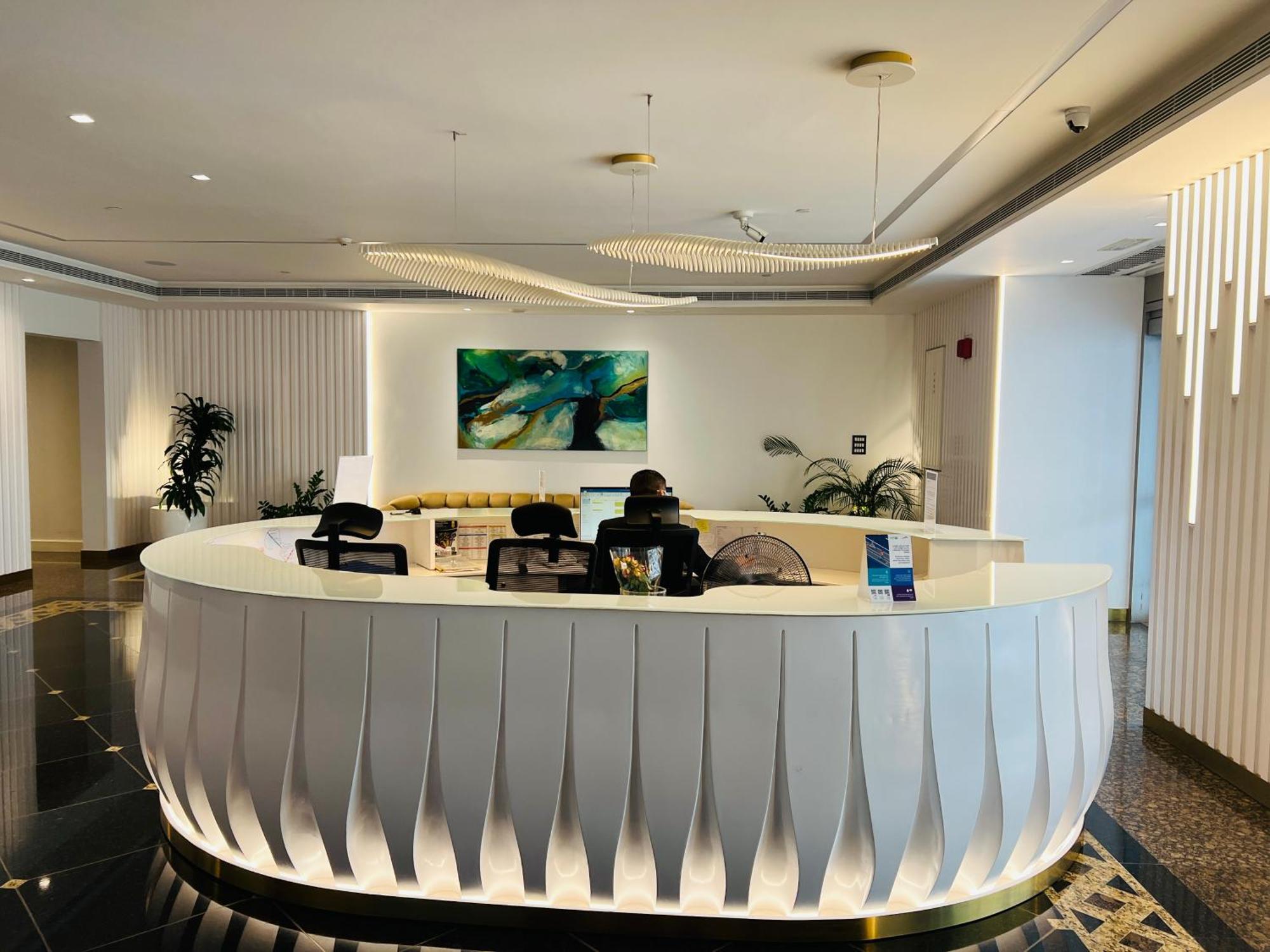 Appartement Opp And Club, Next To Marina Walk, Luxury Dubaï