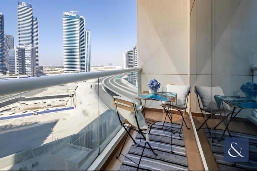 Burj Al Nujoom Downtown, Mall & Burj Khalifa Appartement *