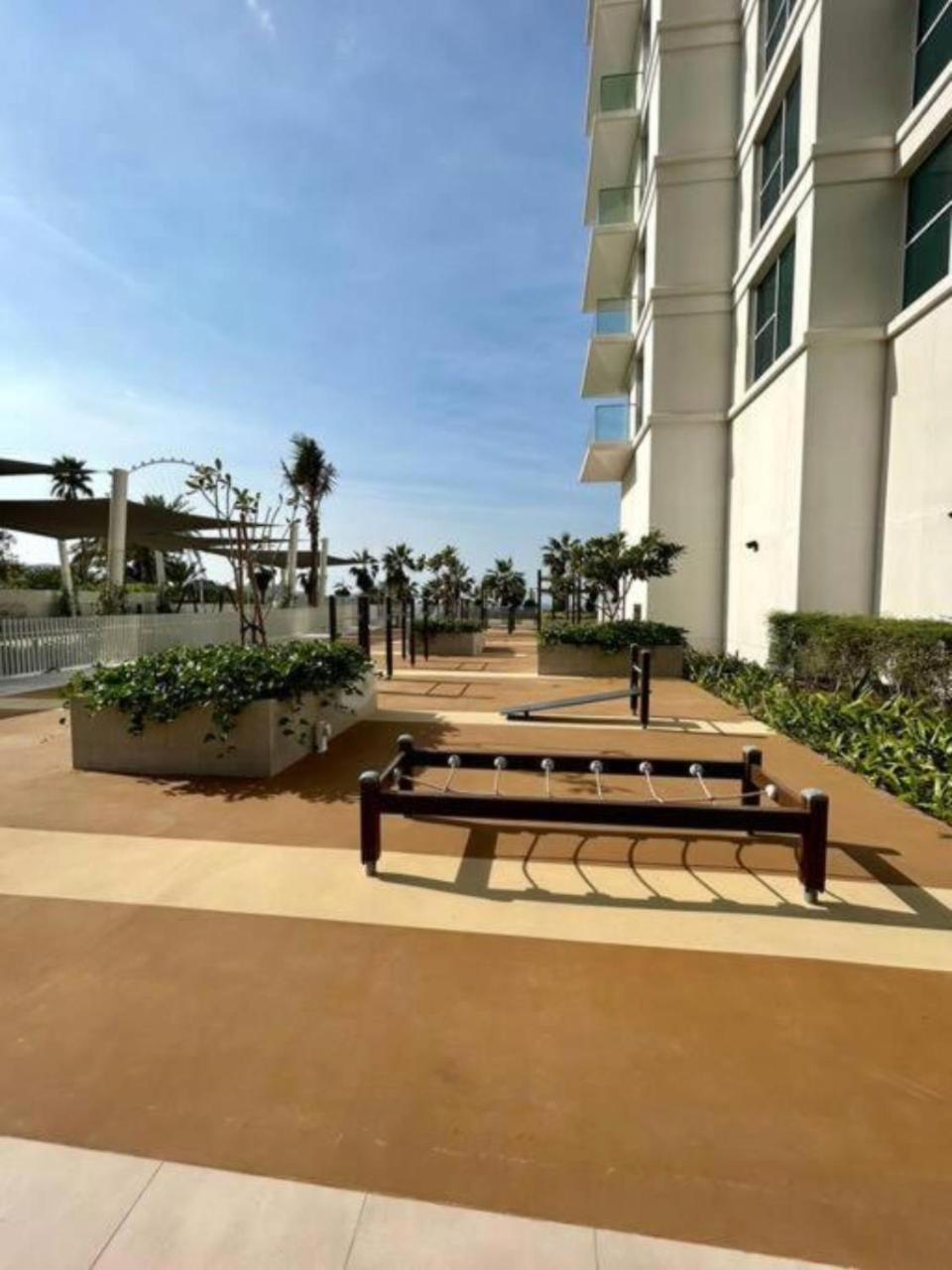 La Vie - 2 Bedroom Beachfront Full Sea View In Jbr Dubái