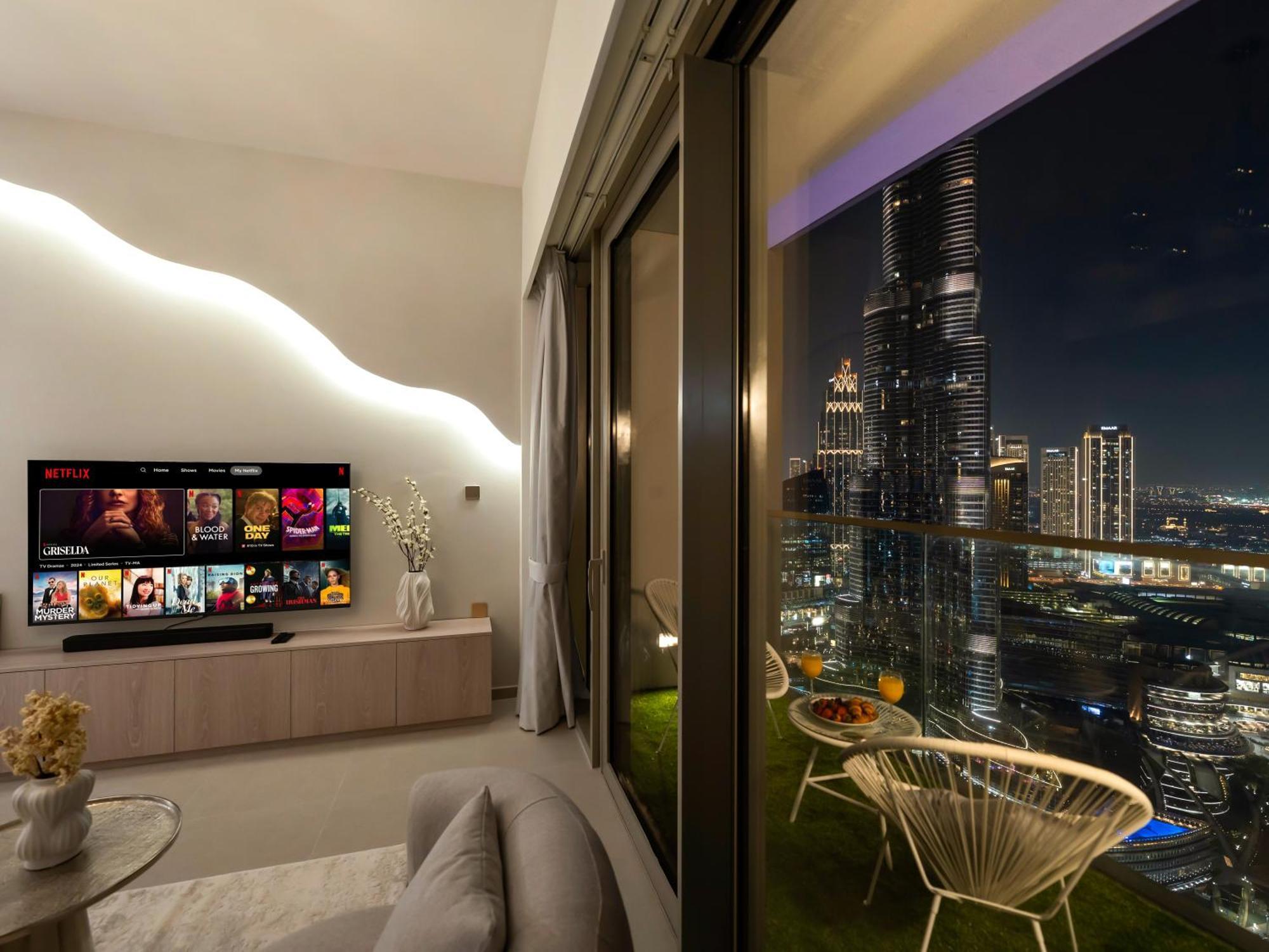 Smartstay At Grande Signature - Burj Khalifa View - 5 Min Mall - Downtown - Brand New Luxury Appartement Dubaï