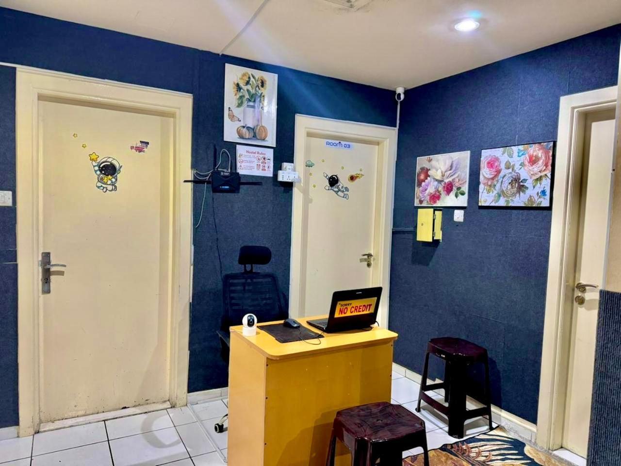 Quarto em Acomodações Particulares Aavhr Youth Holiday Near Burjuman Metro Station Dubai