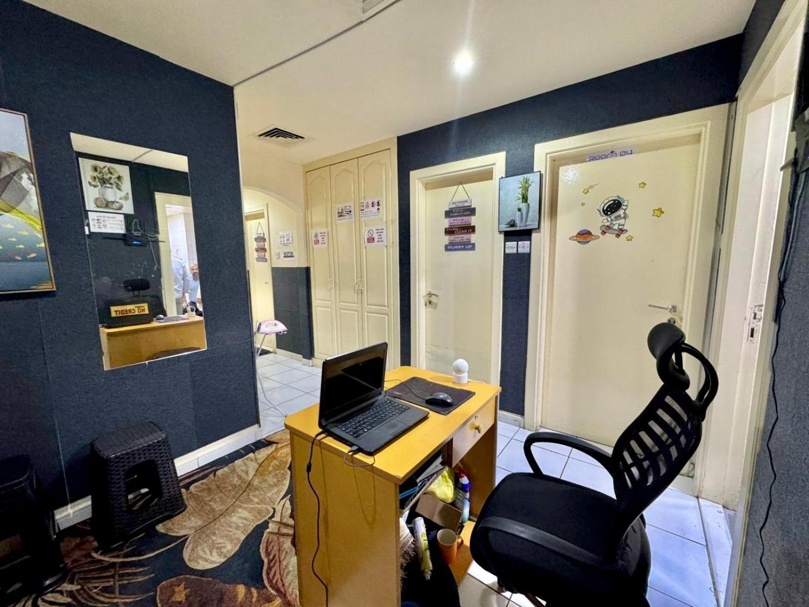 Quarto em Acomodações Particulares Aavhr Youth Holiday Near Burjuman Metro Station Dubai