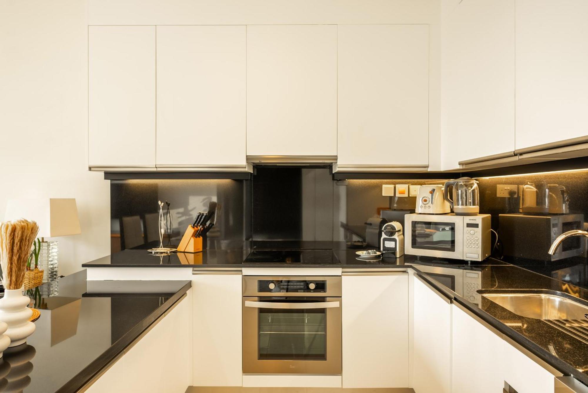 Apartamento In Address Marina Residences Connected To Marina Mall Dubái